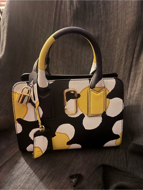 Marc Jacobs Handbags - authentic Marc Jacobs Daisy Leather Satchel from 2018 line like-new condition .